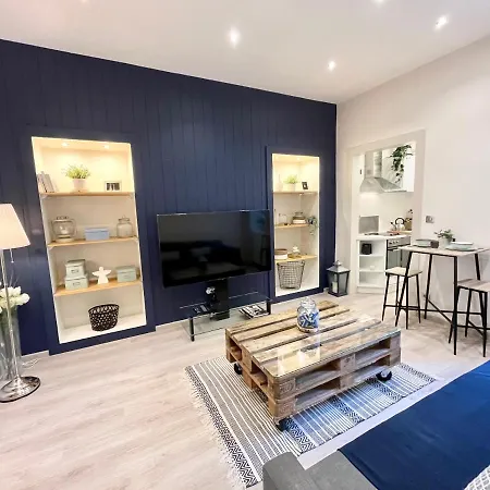 Szálloda ** El Circo ** *